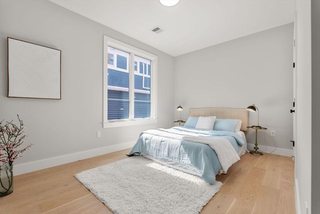 109 Prospect St 205, Somerville, MA 02143
