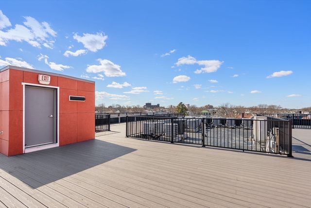 109 Prospect St 205, Somerville, MA 02143