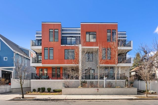 109 Prospect St 205, Somerville, MA 02143