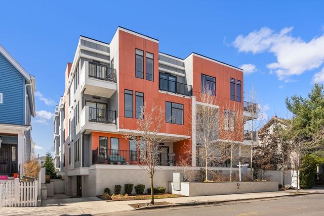 109 Prospect St 205, Somerville, MA 02143