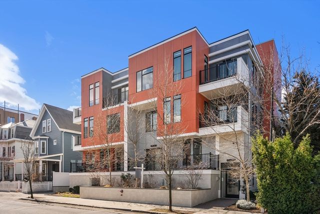 109 Prospect St 205, Somerville, MA 02143