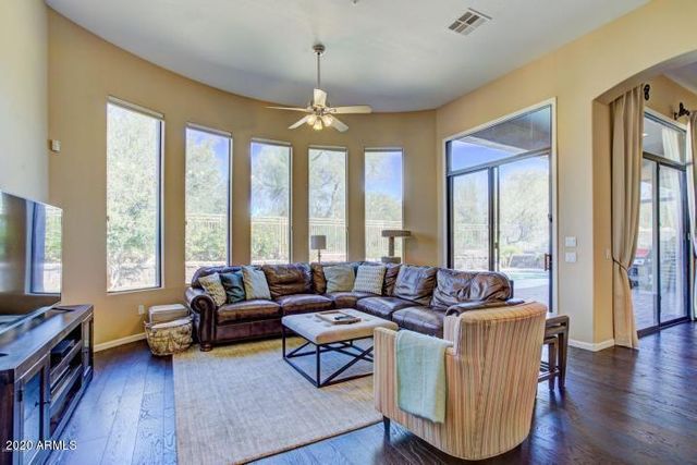 8010 E Wingspan, Scottsdale, AZ 85255