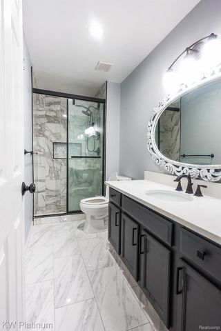 3835 Cherry Creek Lane, Sterling Heights, MI 48314