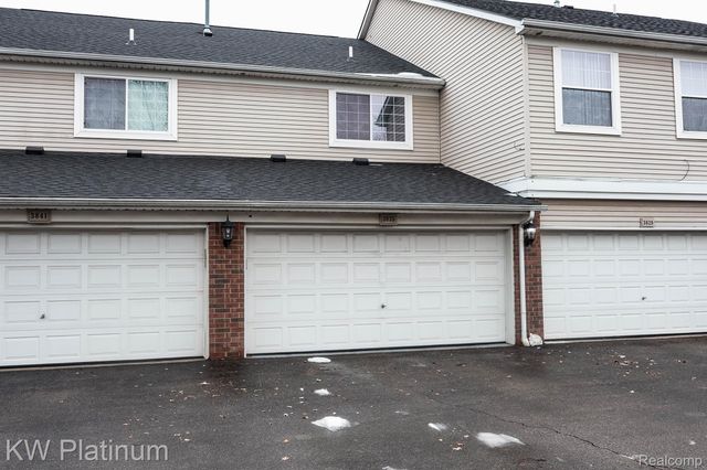 3835 Cherry Creek Lane, Sterling Heights, MI 48314