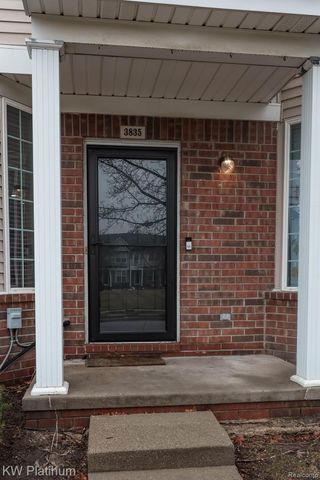 3835 Cherry Creek Lane, Sterling Heights, MI 48314