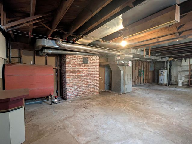 5106 N Monroe St, Spokane, WA 99205