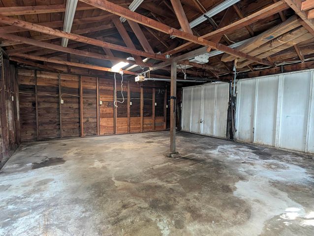 5106 N Monroe St, Spokane, WA 99205