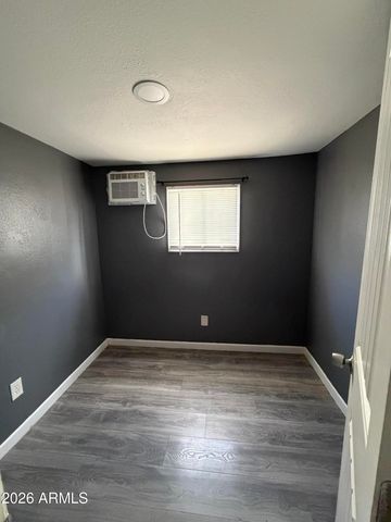 4131 E MCDOWELL Road 20, Phoenix, AZ 85008