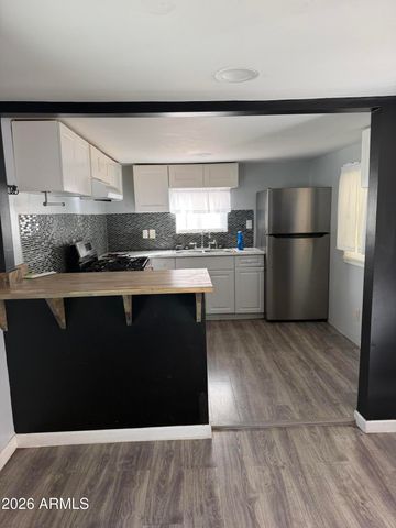 4131 E MCDOWELL Road 20, Phoenix, AZ 85008