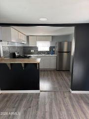 4131 E MCDOWELL Road 20, Phoenix, AZ 85008