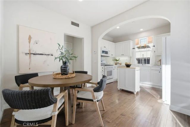 79 Canyoncrest, Irvine, CA 92603