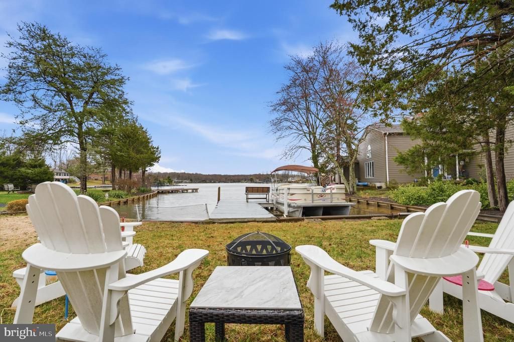 1353 LAKEVIEW PKWY, Locust Grove, VA 22508