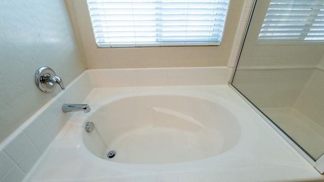 3083 N Stanley Avenue, Fresno, CA 93737