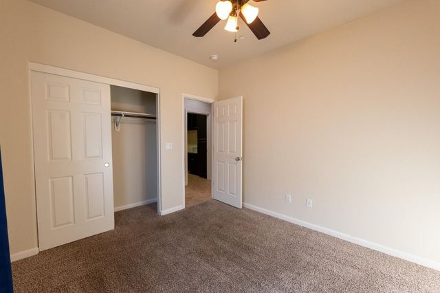 3083 N Stanley Avenue, Fresno, CA 93737