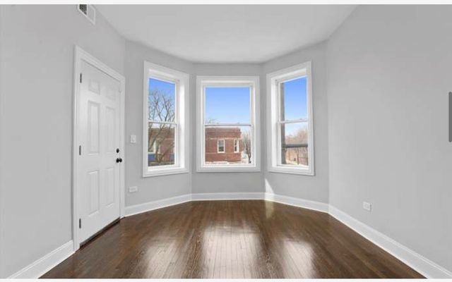 957 N CENTRAL PARK Avenue 1, Chicago, IL 60651