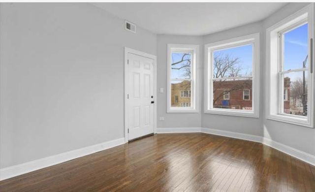 957 N CENTRAL PARK Avenue 1, Chicago, IL 60651