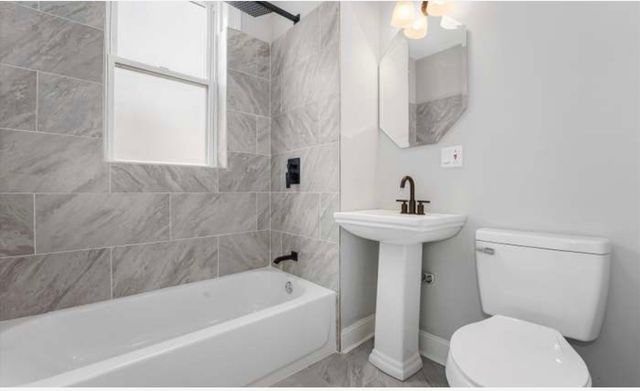 957 N CENTRAL PARK Avenue 1, Chicago, IL 60651
