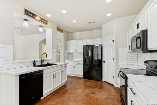 624 Briggs, New Braunfels, TX 78130