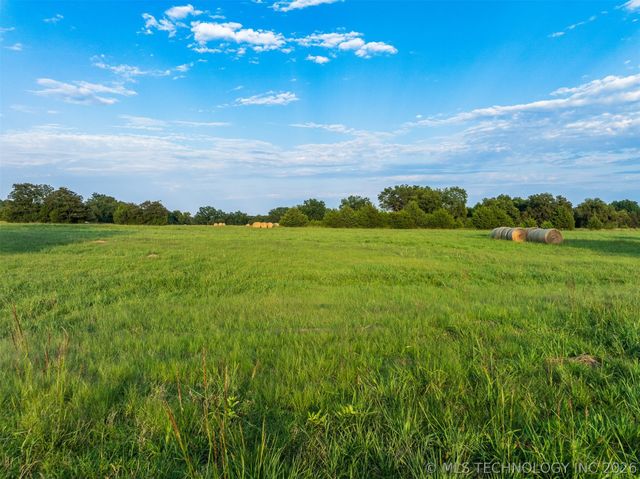 2 S Mission Road, Okmulgee, OK 74447