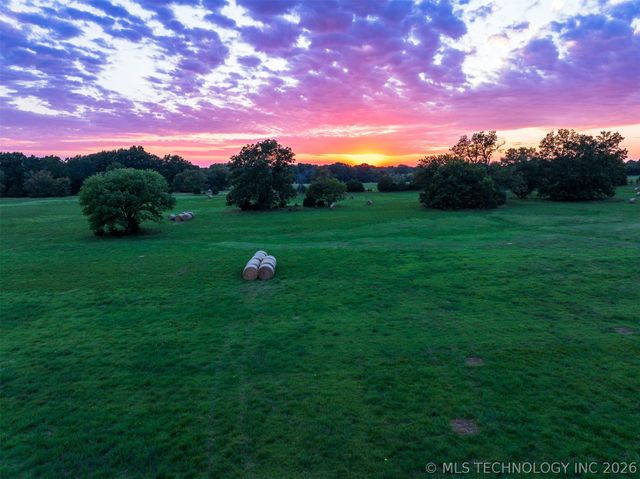 2 S Mission Road, Okmulgee, OK 74447