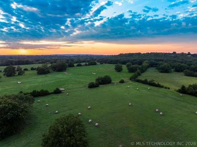 2 S Mission Road, Okmulgee, OK 74447