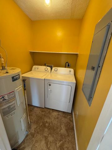 222 Sunrise Landing Road, Russell Springs, KY 42642