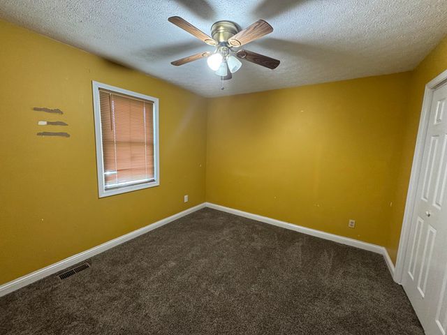 222 Sunrise Landing Road, Russell Springs, KY 42642