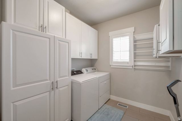 6729 W CLEAR WATER DR, Herriman, UT 84096
