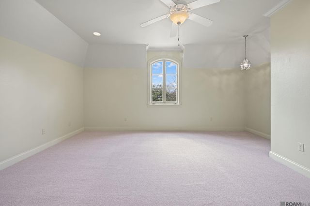 19427 Point O' Woods Ct, Baton Rouge, LA 70809