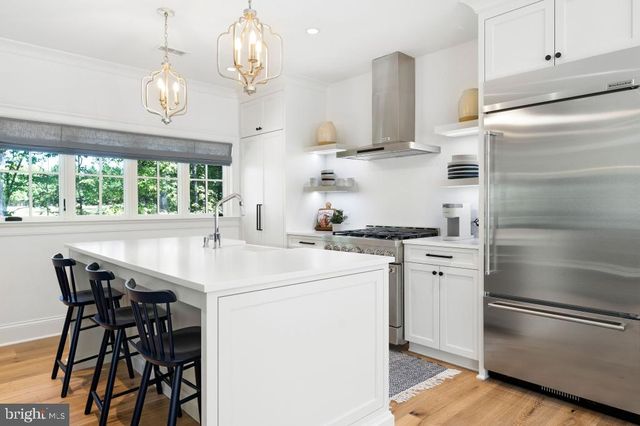 1635 SPRINGDALE RD, Cherry Hill, NJ 08003