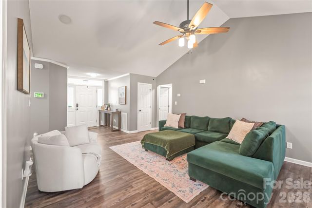 108 Deerfield Drive, Mount Holly, NC 28120