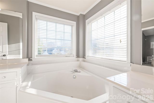 108 Deerfield Drive, Mount Holly, NC 28120