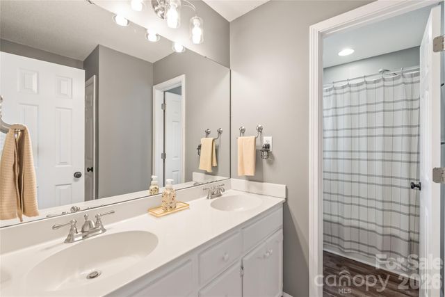 108 Deerfield Drive, Mount Holly, NC 28120