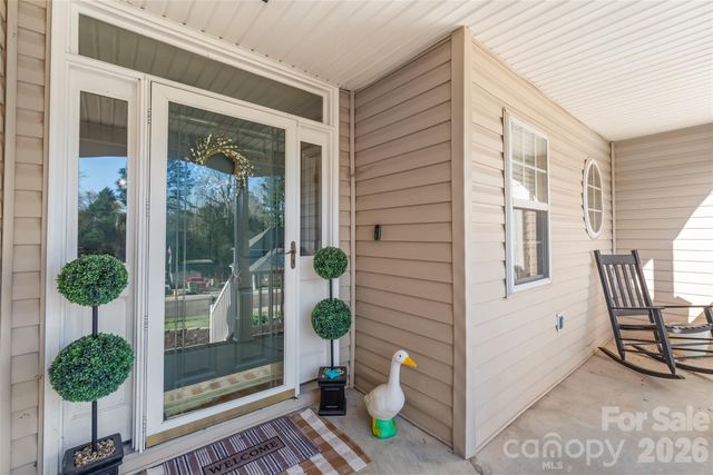 108 Deerfield Drive, Mount Holly, NC 28120