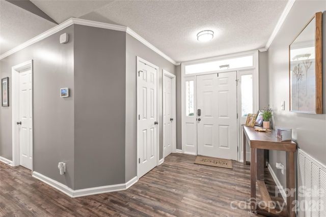 108 Deerfield Drive, Mount Holly, NC 28120