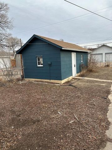 2910 Withers Ave, Pueblo, CO 81008