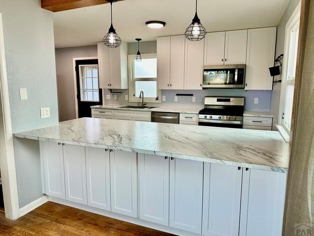 2910 Withers Ave, Pueblo, CO 81008