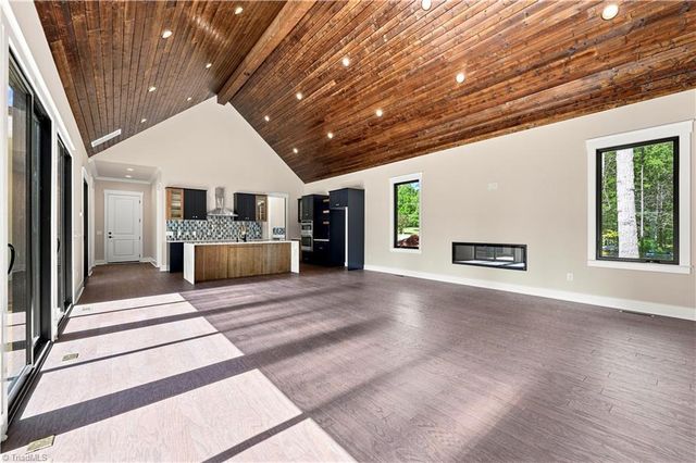 6407 Vedic Drive, Whitsett, NC 27377