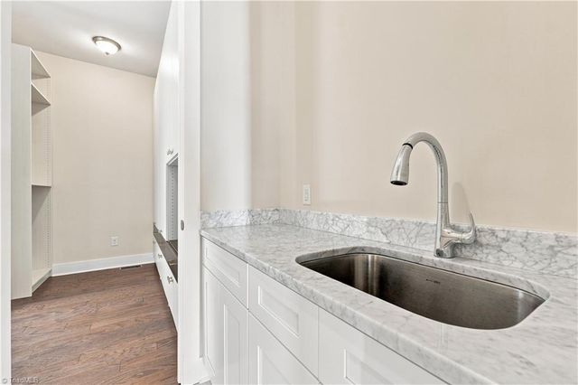 6407 Vedic Drive, Whitsett, NC 27377