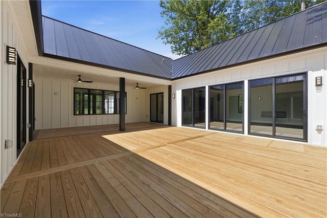 6407 Vedic Drive, Whitsett, NC 27377