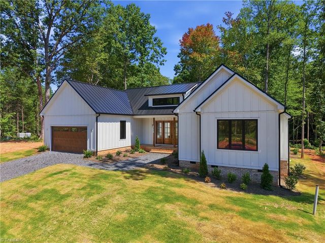 6407 Vedic Drive, Whitsett, NC 27377
