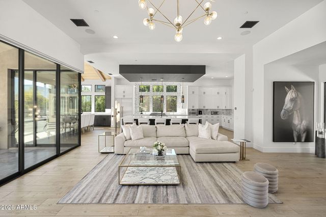 13267 E RANCH GATE Road, Scottsdale, AZ 85255