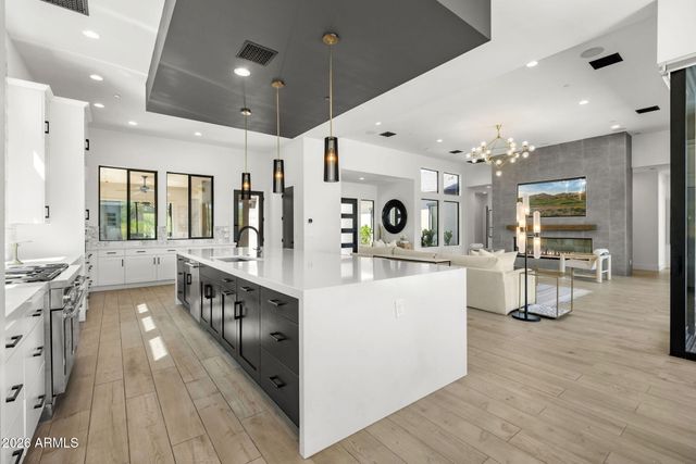 13267 E RANCH GATE Road, Scottsdale, AZ 85255