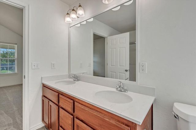 16004 Katie Ridge Drive, Oklahoma City, OK 73013