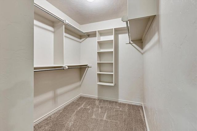 16004 Katie Ridge Drive, Oklahoma City, OK 73013