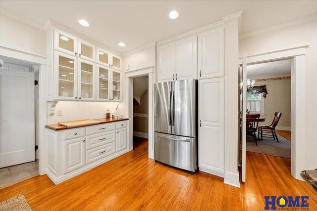 2927 Plymouth Avenue, Lincoln, NE 68502