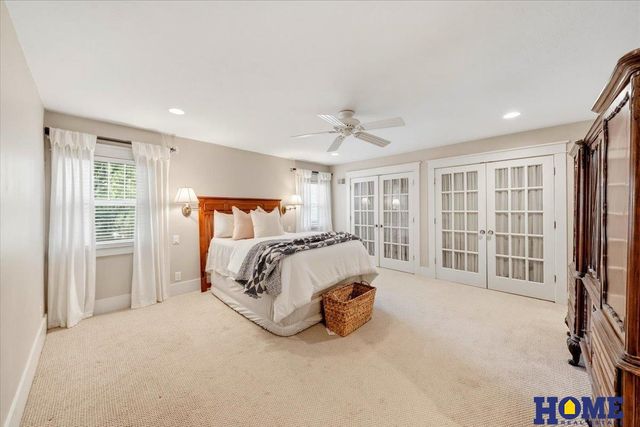 2927 Plymouth Avenue, Lincoln, NE 68502