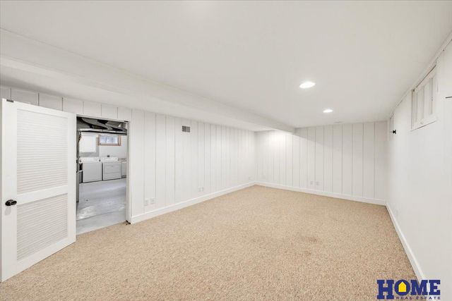 2927 Plymouth Avenue, Lincoln, NE 68502