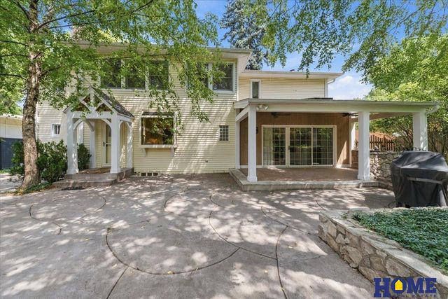 2927 Plymouth Avenue, Lincoln, NE 68502