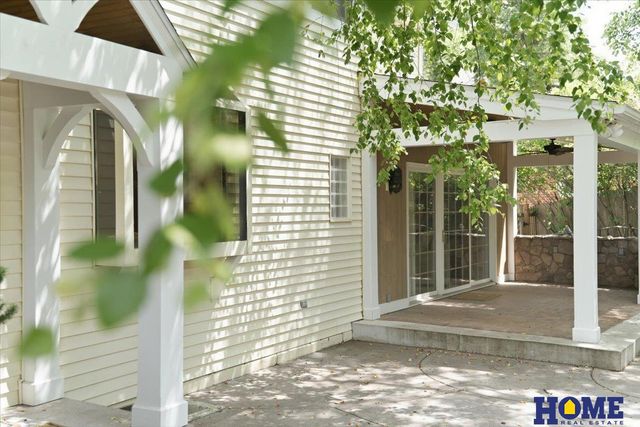 2927 Plymouth Avenue, Lincoln, NE 68502